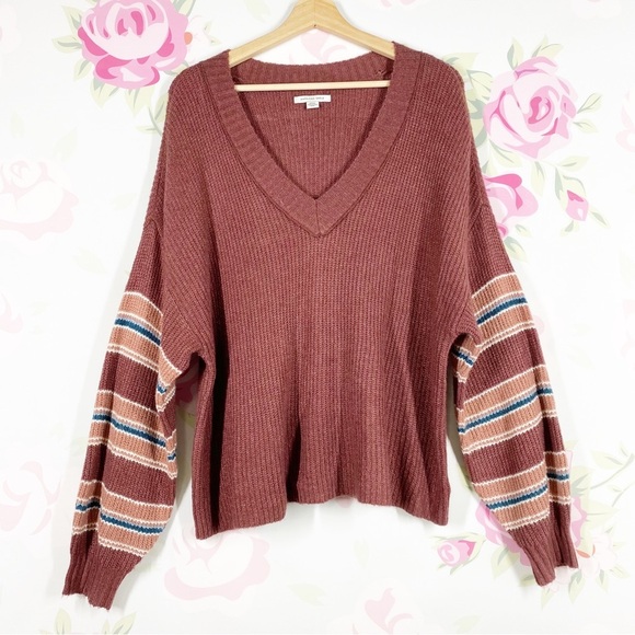 American Eagle Outfitters AEO Maroon V Neck Long Sleeves Knit Sweater M - Picture 1 of 10